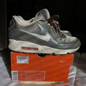 Nike Air Max 90 ‘quinceanera’ satin pewter sz7.5